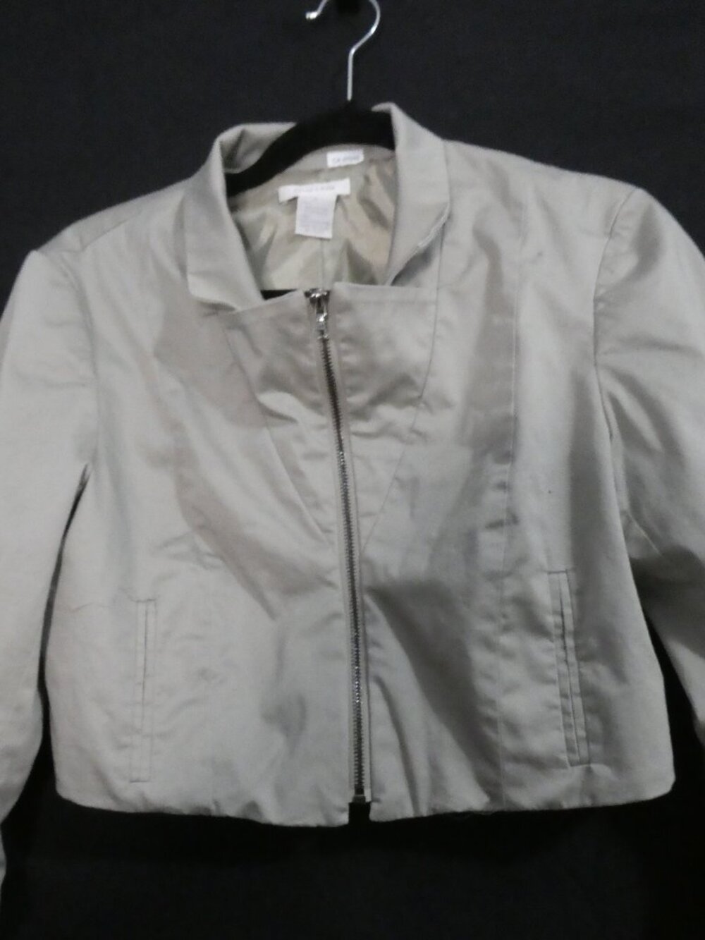 DYLAN & ROSE Cropped Zip Up Jacket With Ruched Sleeves - Size 10 - Picture 8 of 15